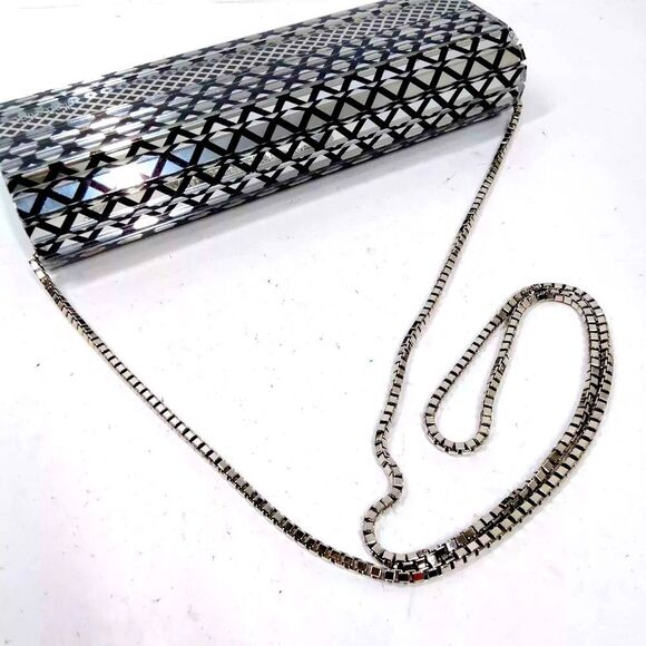 Auth Jimmy Choo Black & Clear Diamond Print Acrylic Sweetie Clutch Silver Chain - Picture 4 of 12